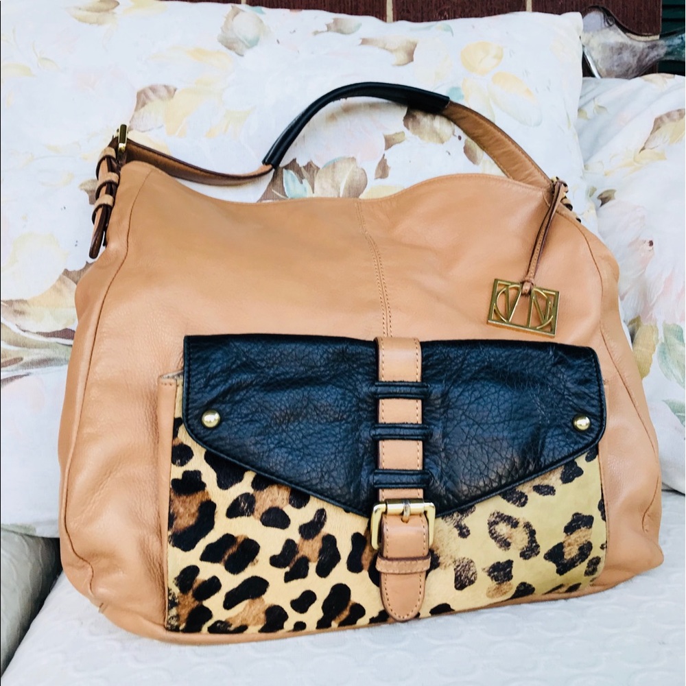Beautiful VN  Genuine Leather Tote  with Calf Hair